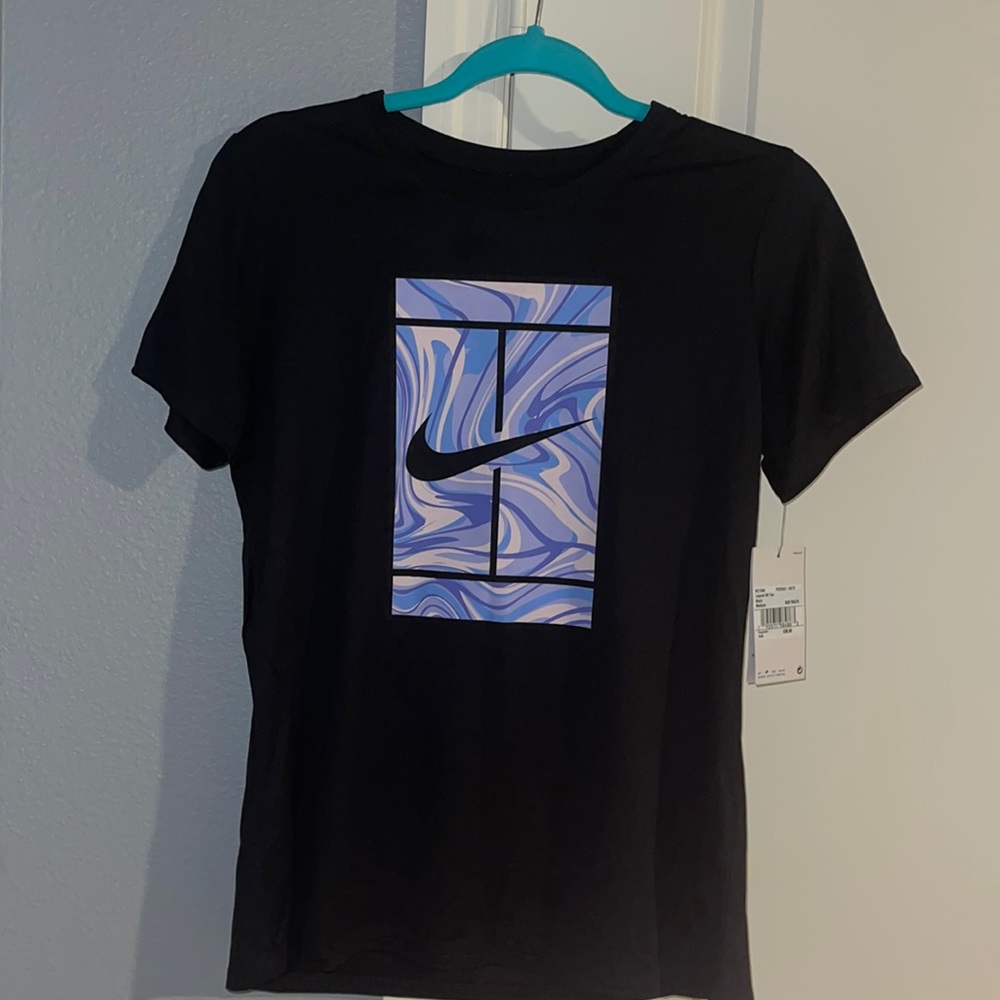 Nike legend SS Tee